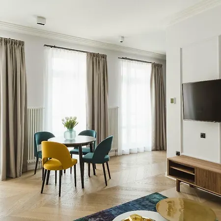 公寓式酒店 No.4 华沙