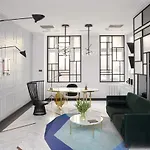 Aparthotel No.4 Warschau
