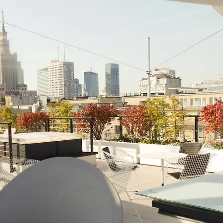 No.4 Aparthotel 4*
