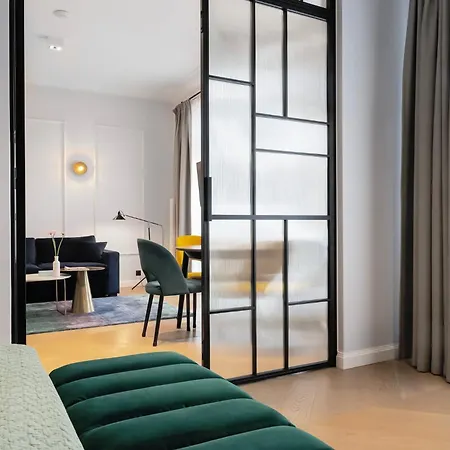 No.4 4* Warsaw