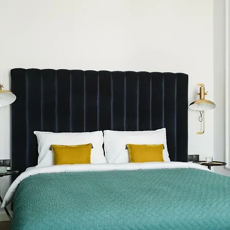 Aparthotel No.4