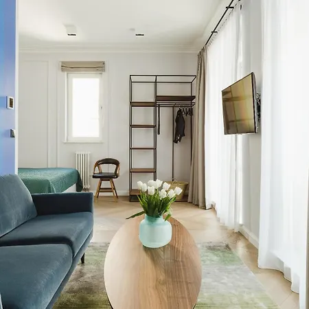 No.4 아파트호텔 바르샤바